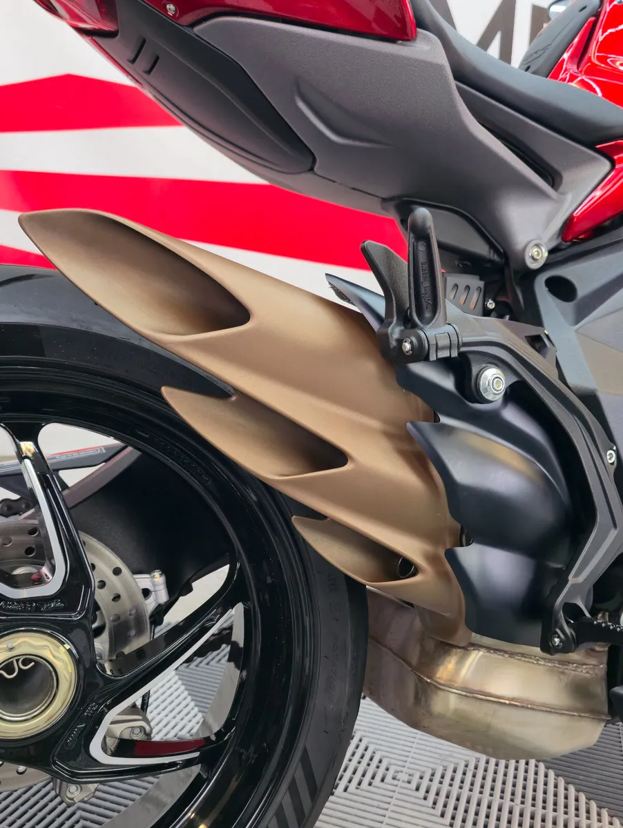2024 MV Agusta BRUTALE 800 RR - Image 4