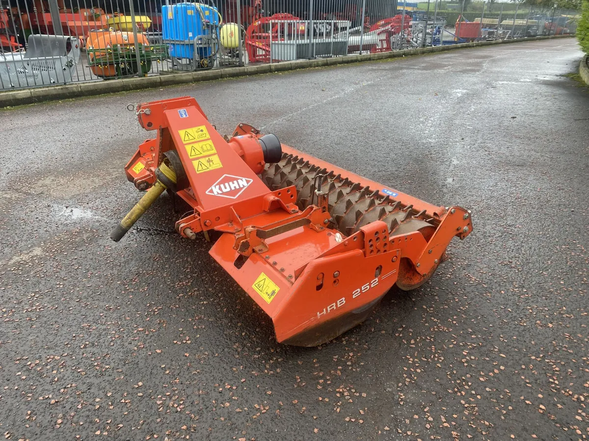 Kuhn HRB252D Power Harrow - Image 4