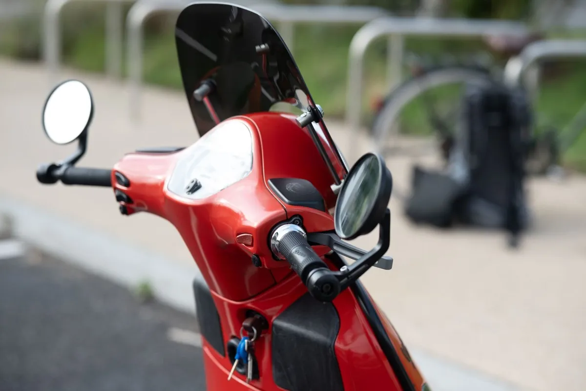 2004 Vespa Granturismo 200cc - Image 3