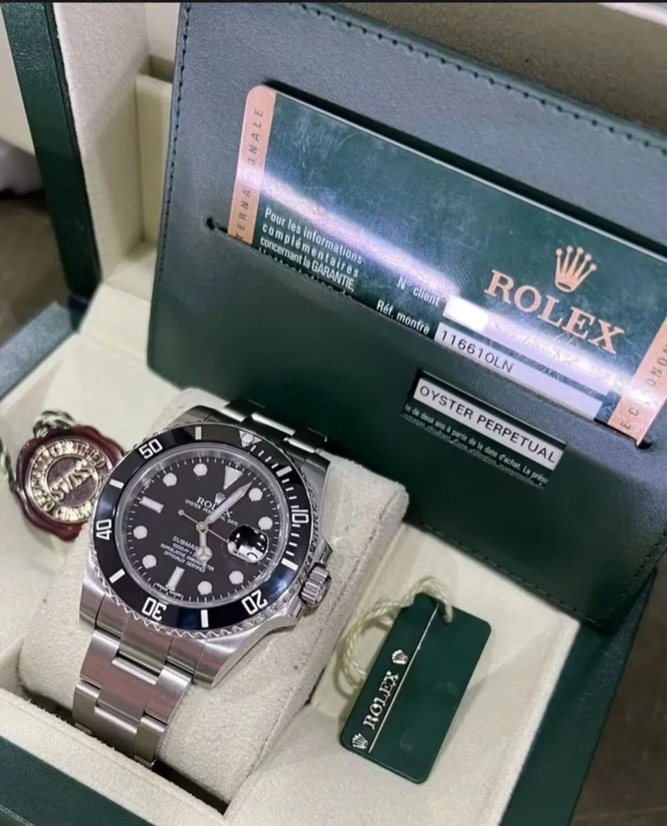 Rolex Submariner Date - Image 4