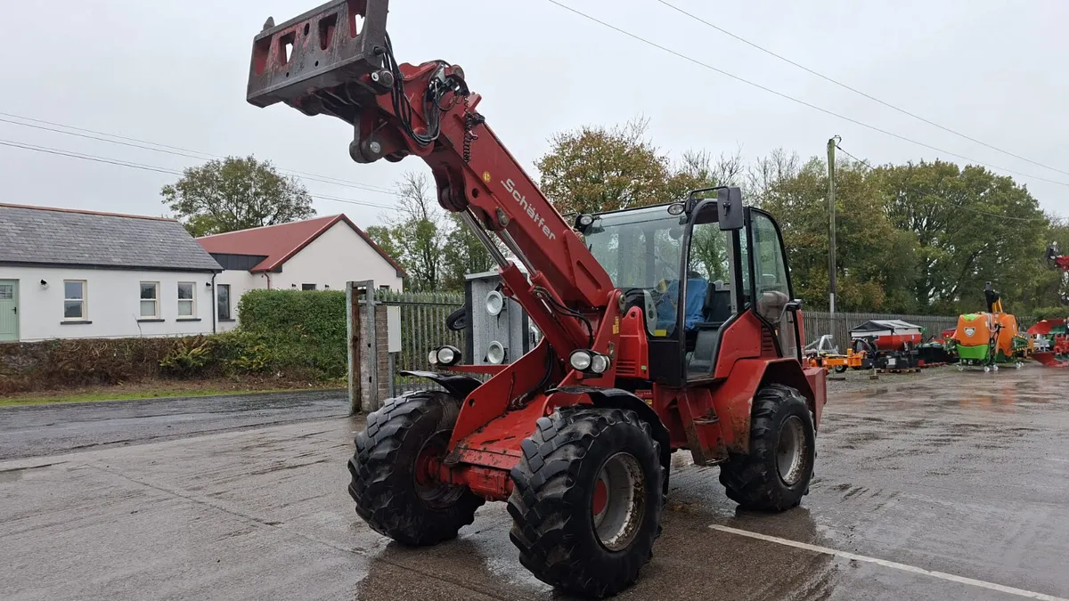 Schaffer 9530 T 2013 Loader - Image 4