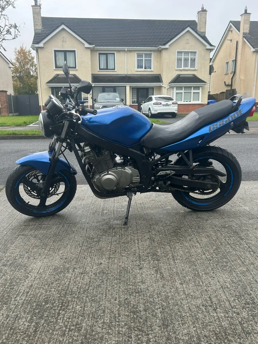 Suzuki GS500E - Image 1