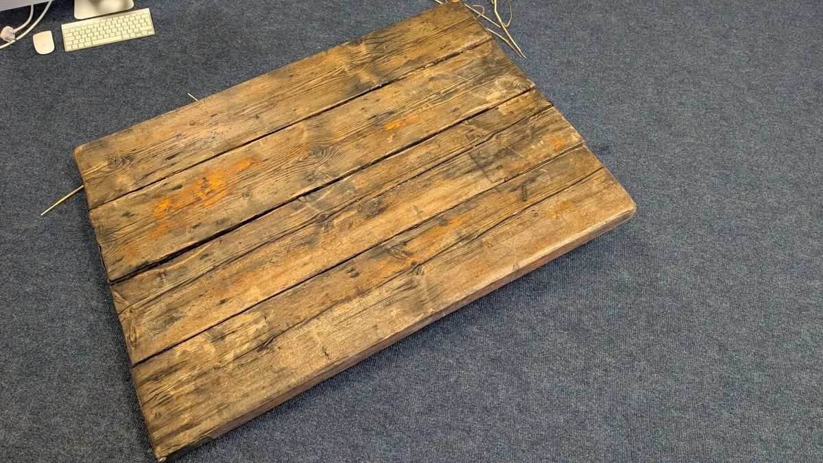 Reclaimed wood table top - Image 4