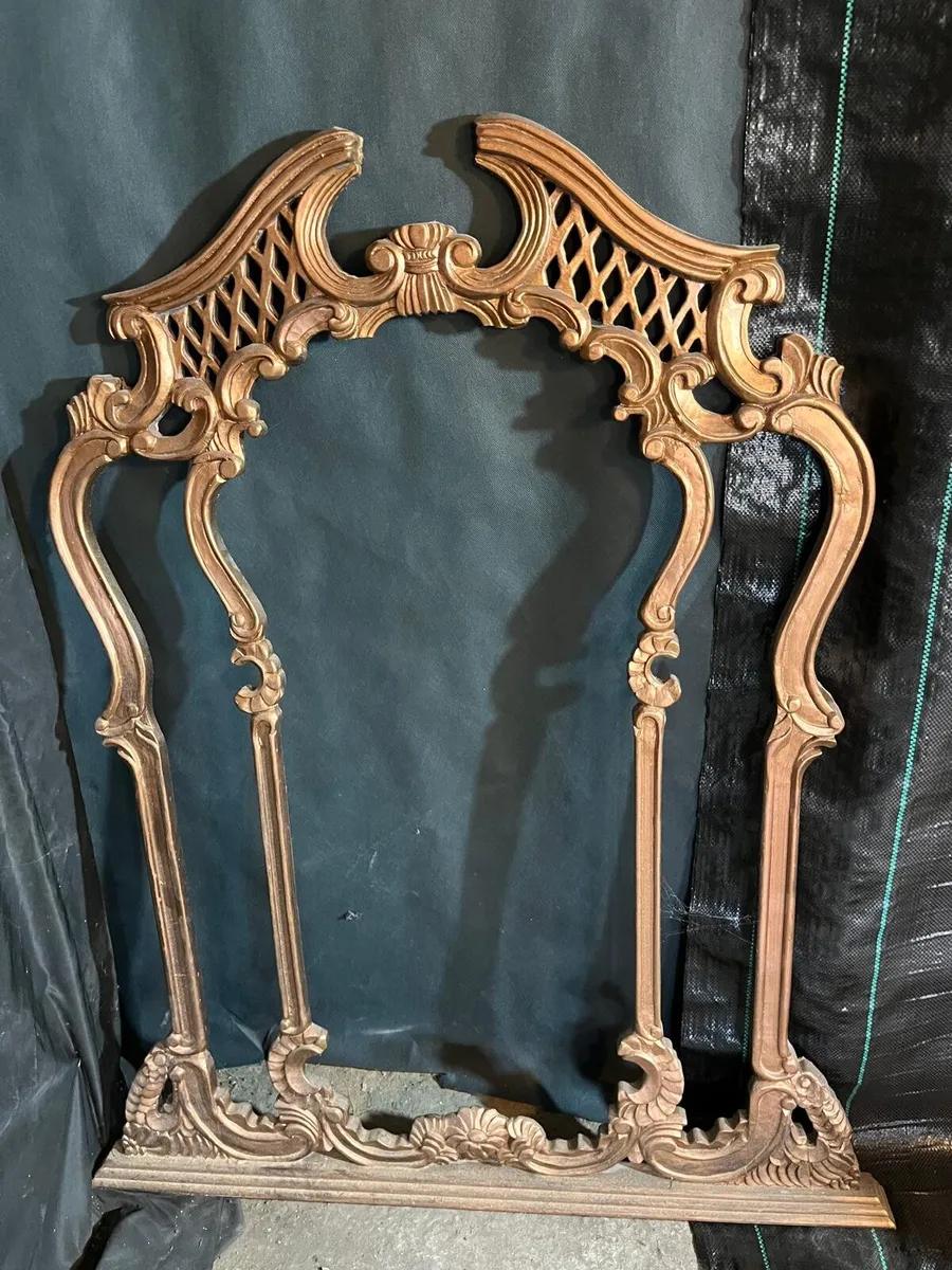 Crafted by Waterford artist Frank Hamm - Image 2