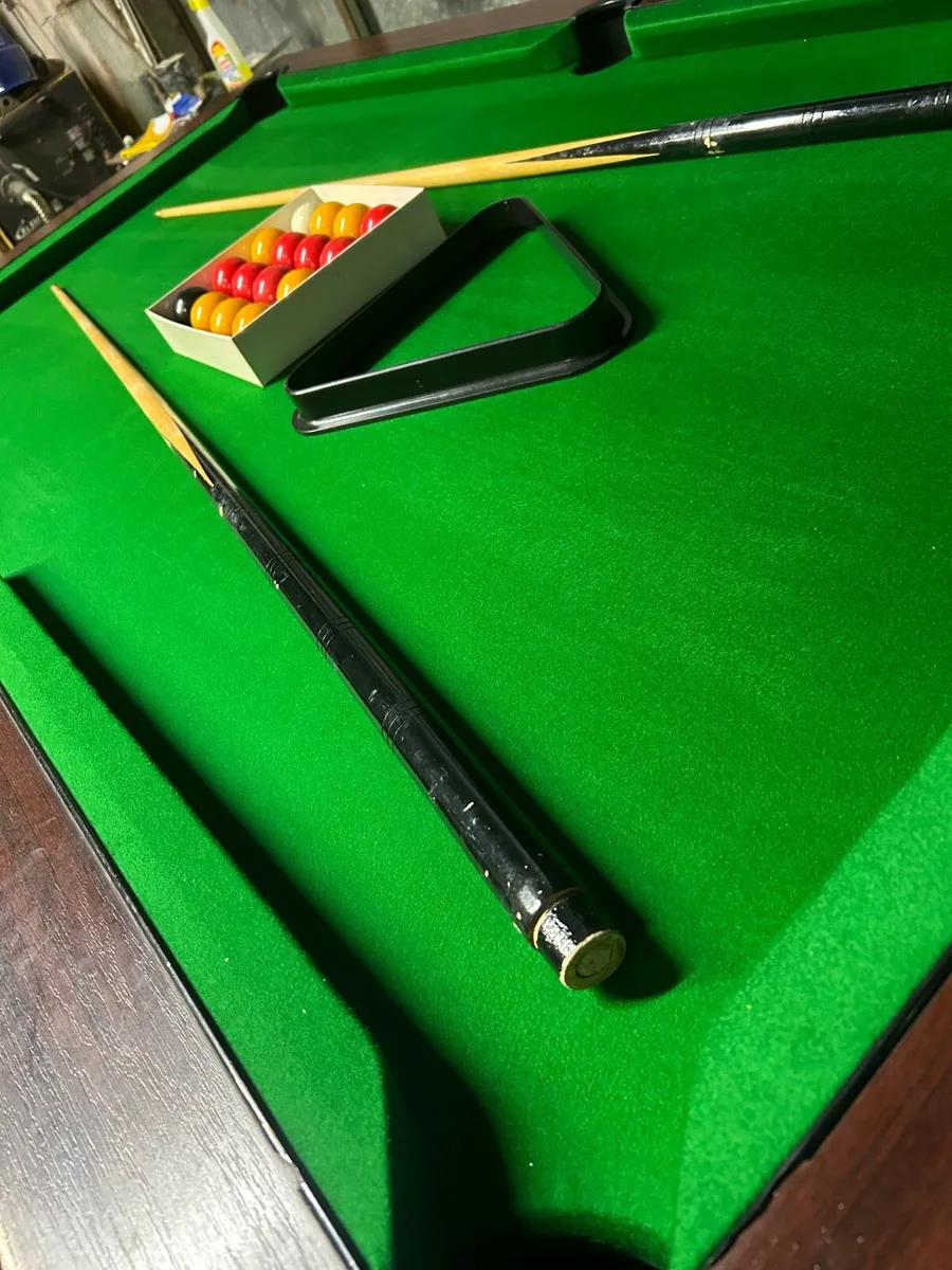 Pool table - Image 4