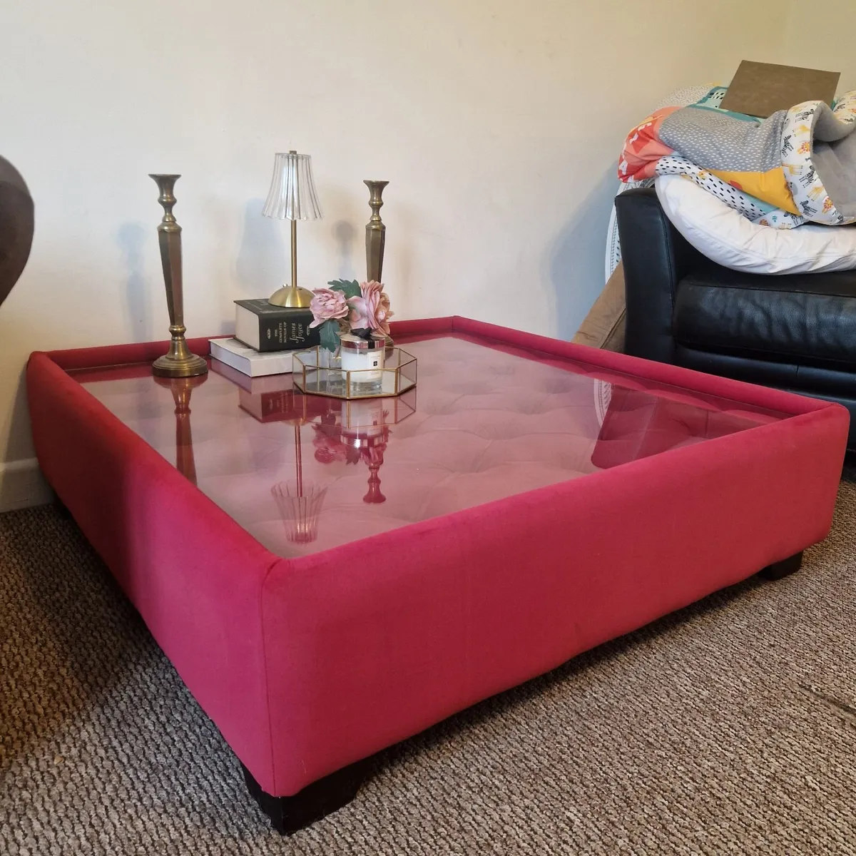 Chesterfield fusion pink coffee table - Image 1