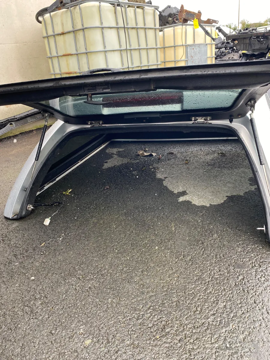 2015 D-Max canopy for Sale - Image 3