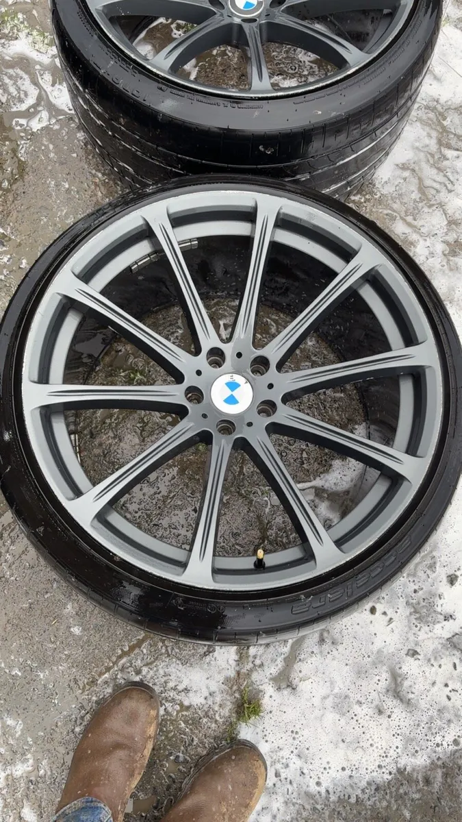 BMW x5 alloys - Image 4