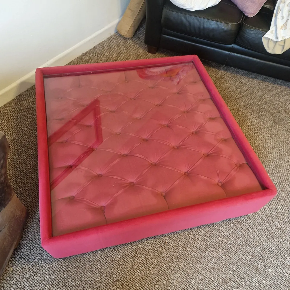 Chesterfield fusion pink coffee table - Image 2