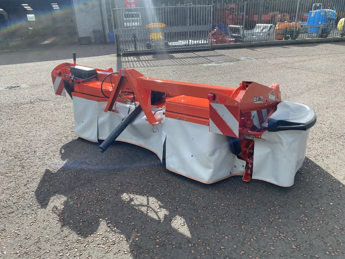 Kuhn GMD310F-FF Front Disc Mower - Image 4