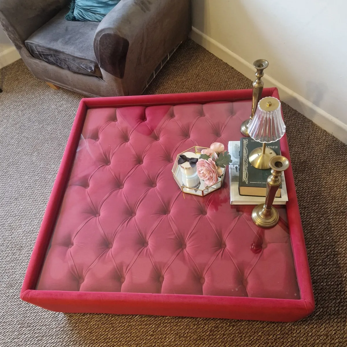 Chesterfield fusion pink coffee table - Image 4
