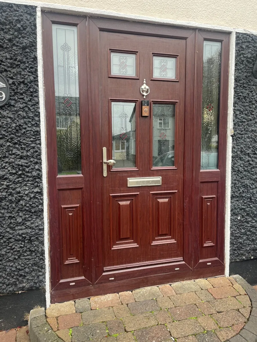 Front composite door - Image 3