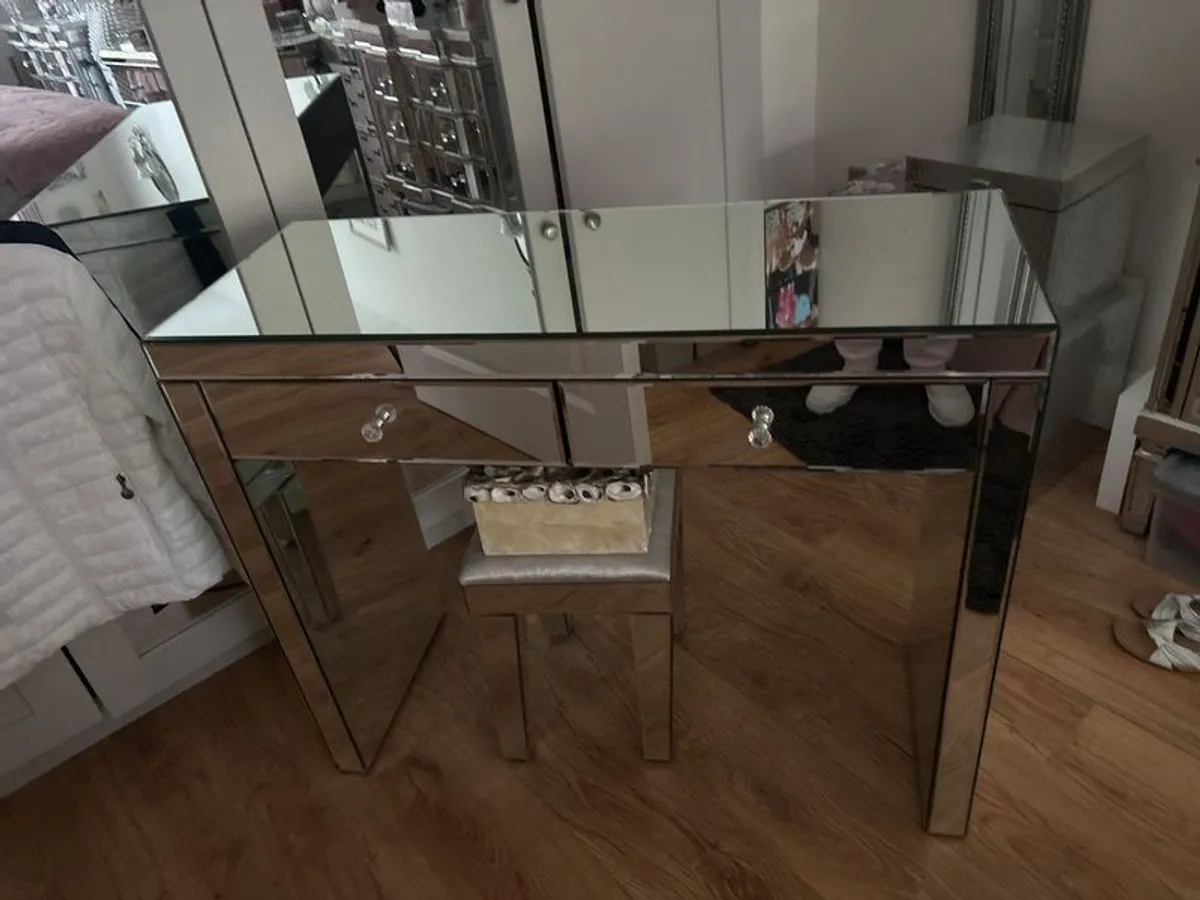 Mirrored console table - Image 1