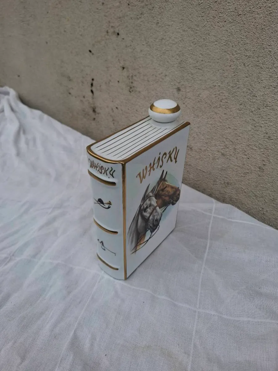 Vintage porcelain book whiskey carafe - Image 2