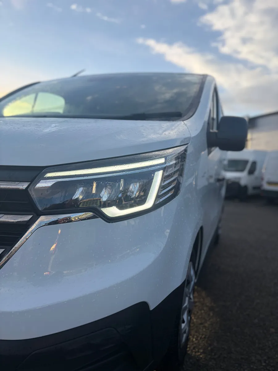 2024 Renault Trafic Advance SL30 2.0 Blue dCi 150 - Image 2