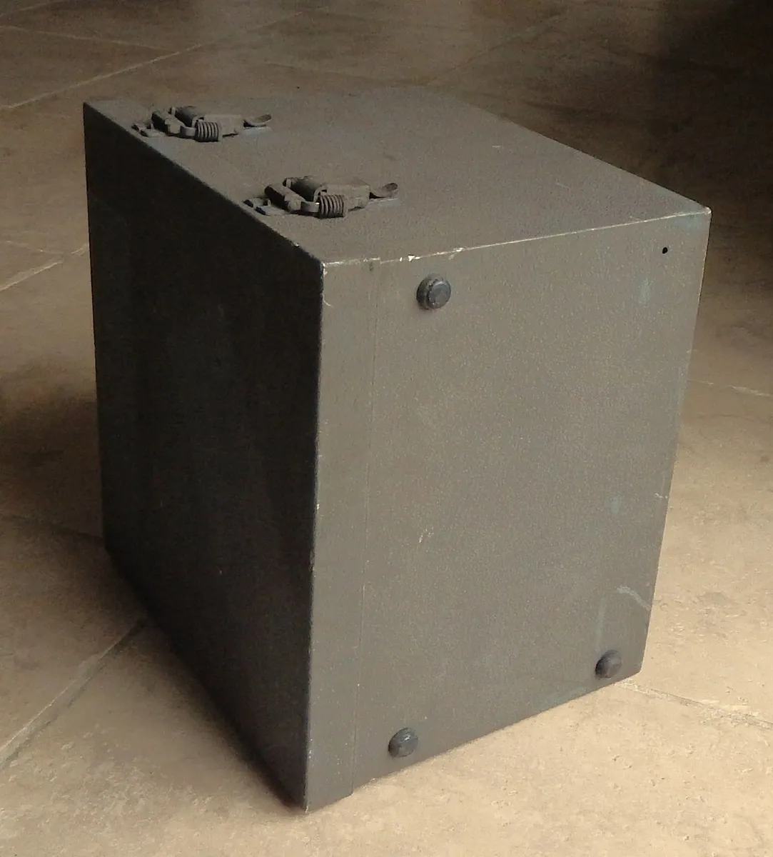 Vintage Heavy Duty Metal Storage Box - Image 2