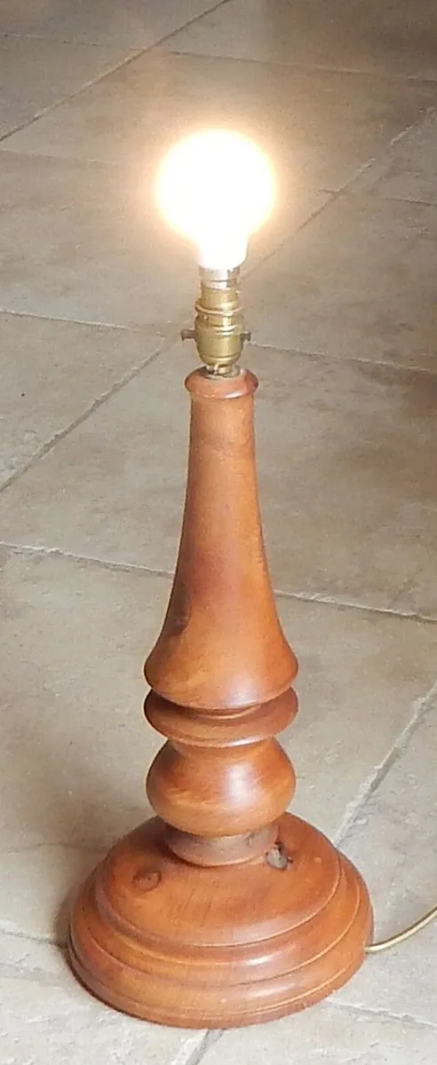 Handmade Wooden Table Lamp & Vase - Image 2