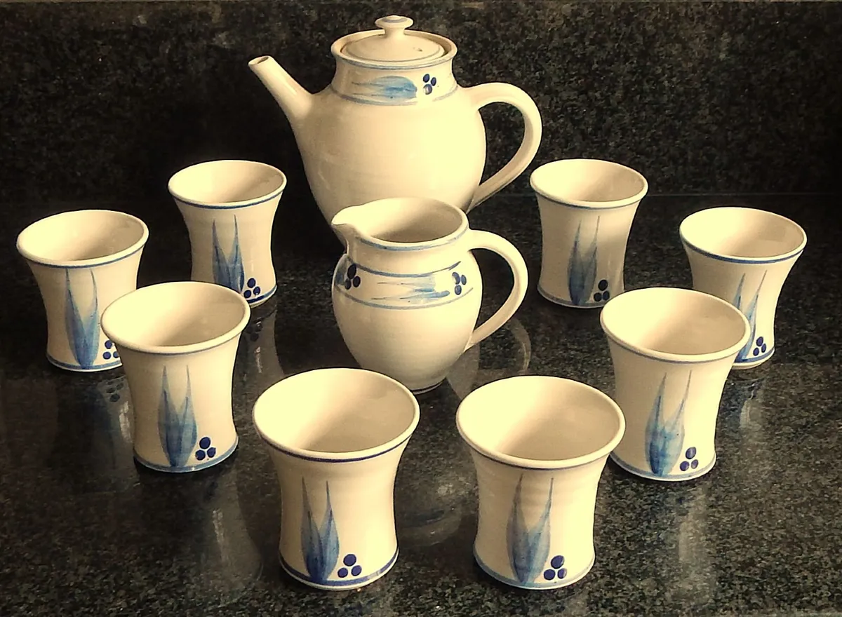 10 Piece Jackson Stoneware Tea Set - Image 2