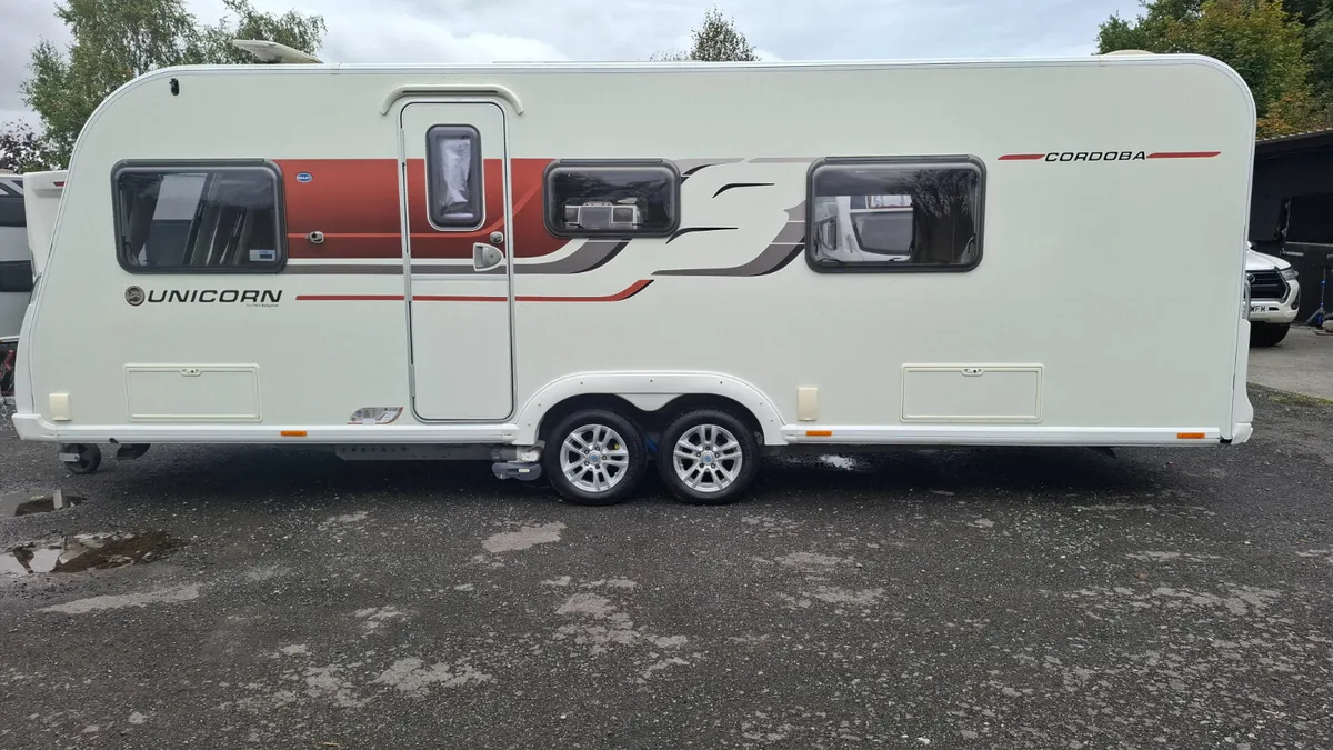 Bailey Unicorn Cordoba 4 Berth Caravan - Image 1