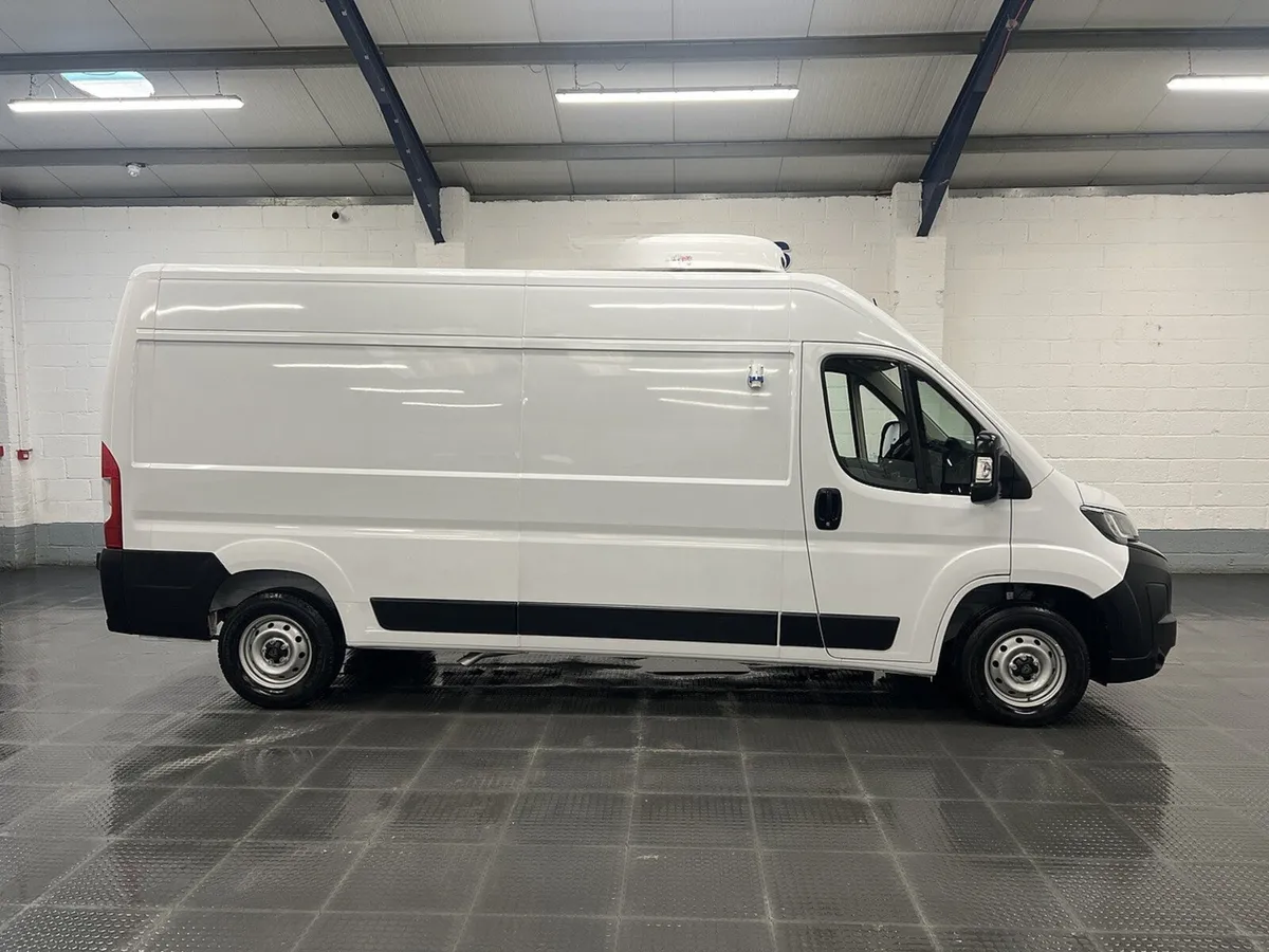 2025 Peugeot Boxer Refrigerated Van - Image 1