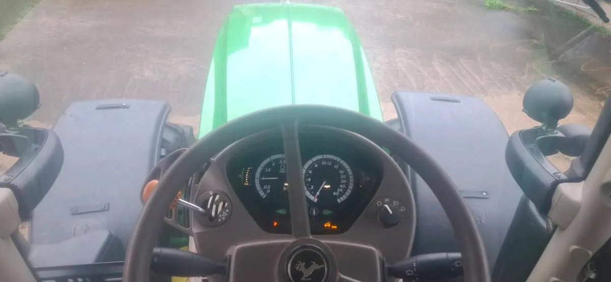John deere 6215r - Image 3
