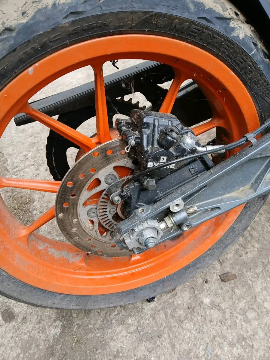 Ktm duke 390 Parts Spares - Image 1
