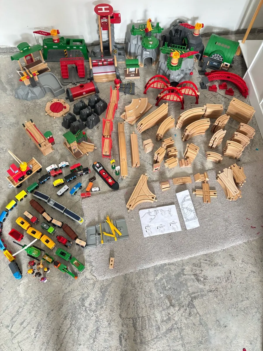 Brio Wooden Train Set Bundle - Image 3