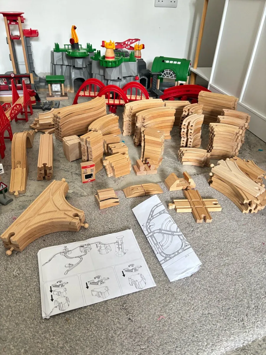 Brio Wooden Train Set Bundle - Image 4
