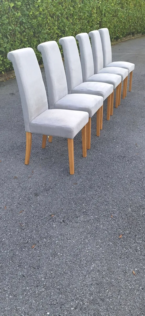 6 Dining Chairs - Image 2