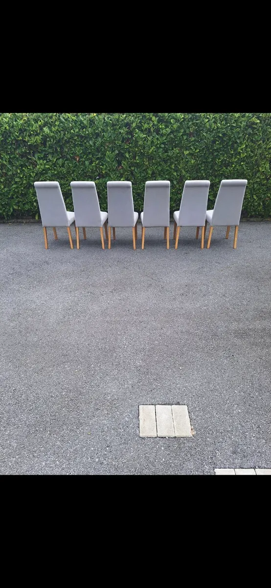 6 Dining Chairs - Image 4