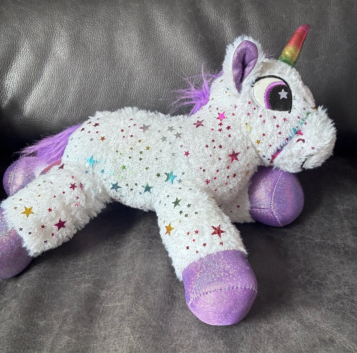 Starry design unicorn soft toy - Image 1
