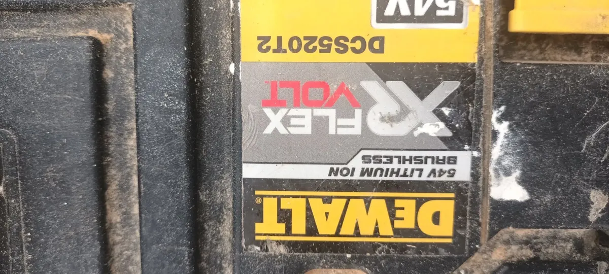 Dewalt  plunge saw and grinder - Image 3