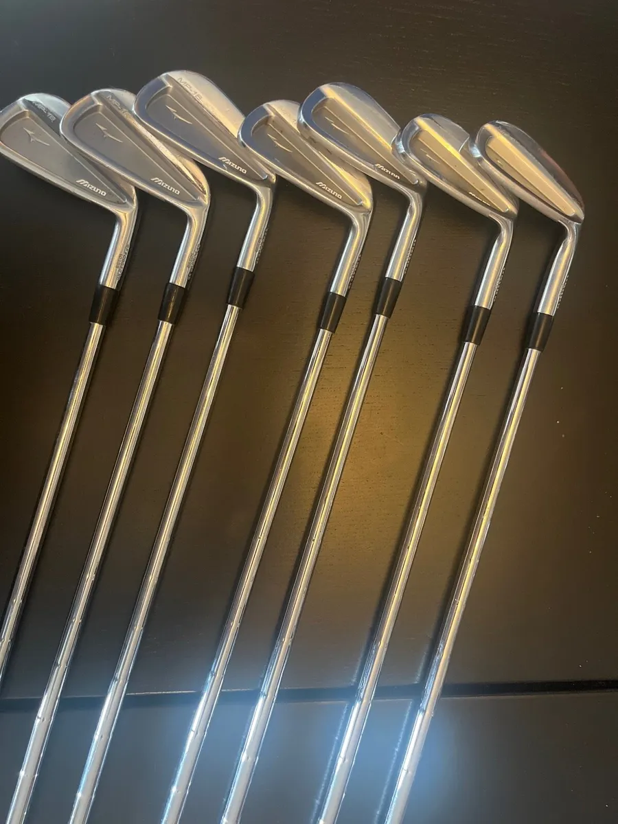 Mizuno MP18 Irons - Image 1