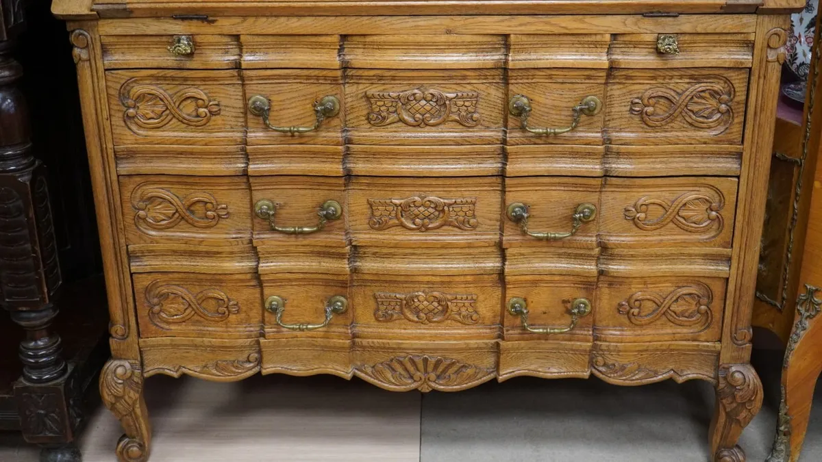 French Carved Oak Bureau - Image 4