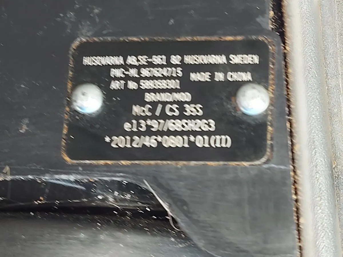 McCulloch Petrol Chainsaw in excellent condition - Image 2