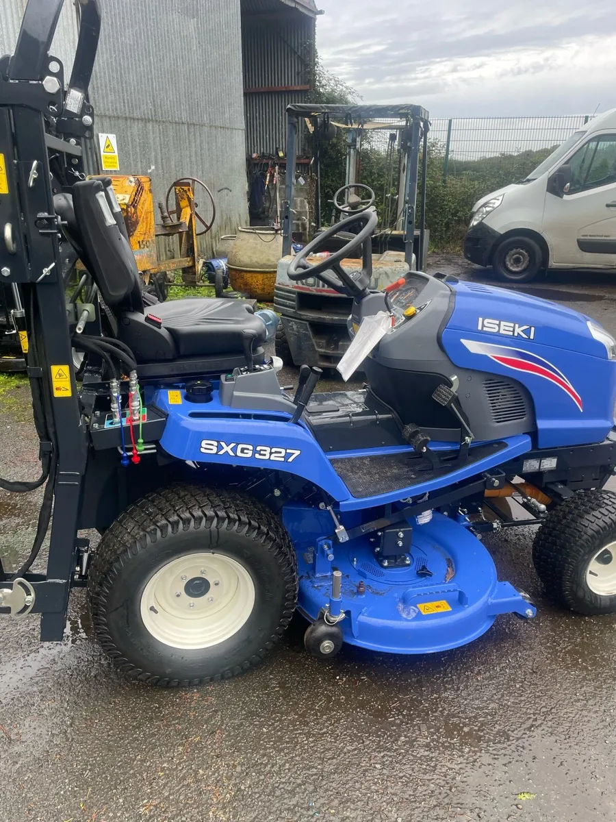 New iseki mowers - Image 4
