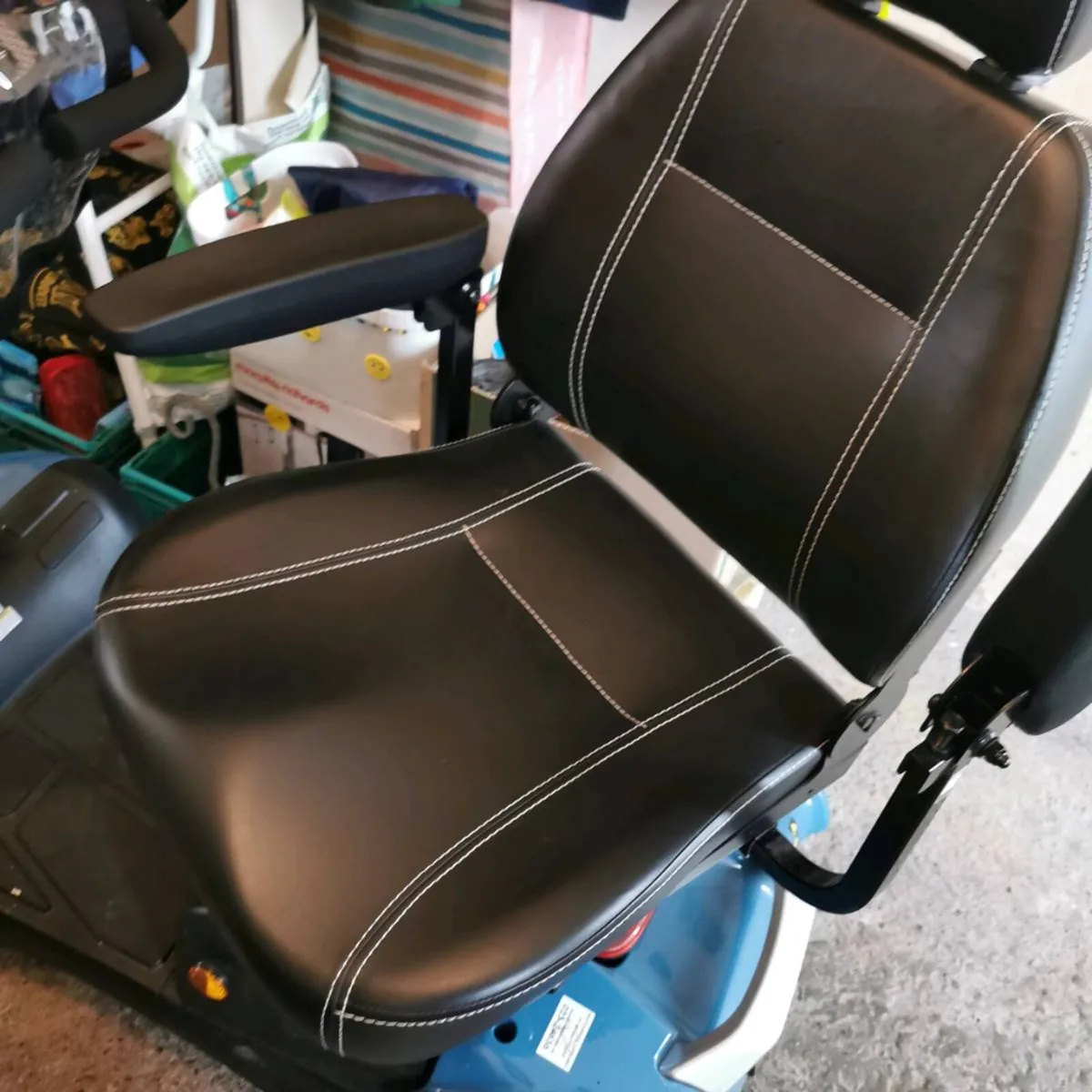 Mobility scooter - Image 2