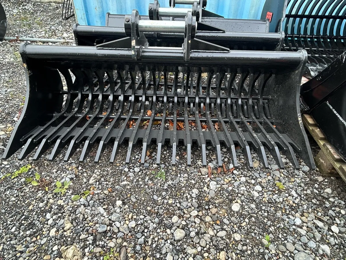 13T lawn rake bucket 65mm pins - Image 2