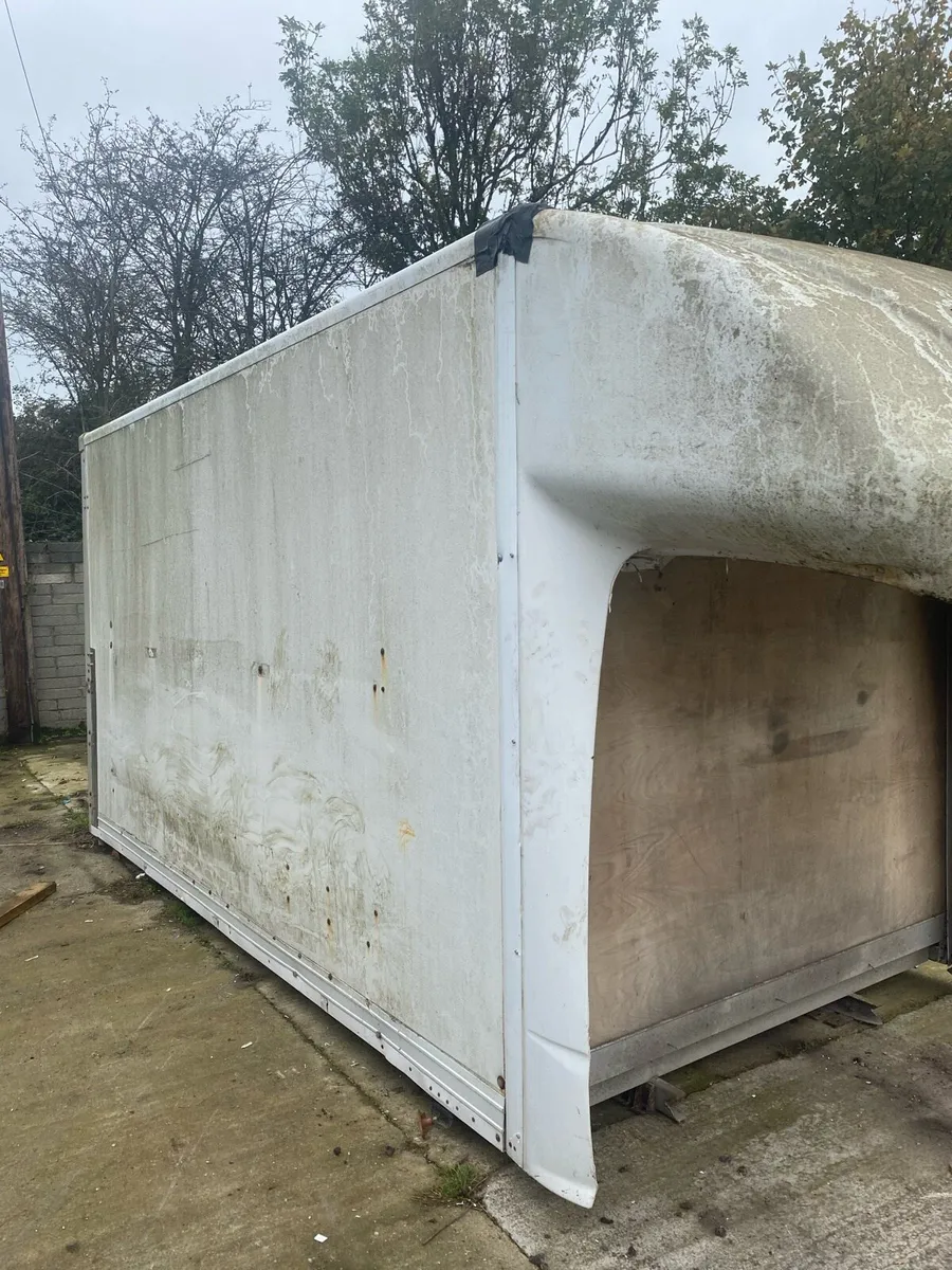 13ft box body - Image 1