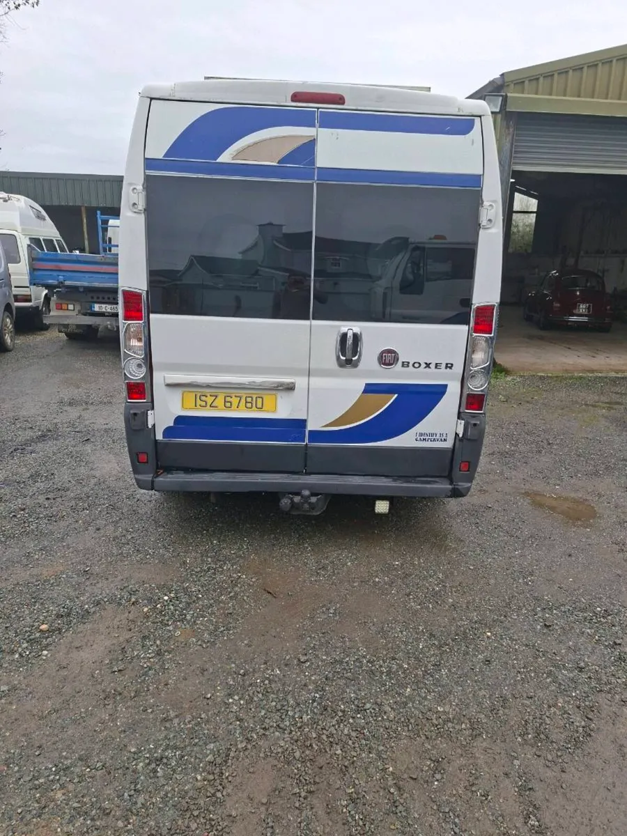 Camper van - Image 3