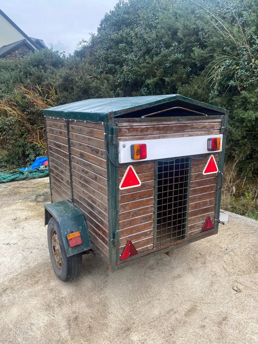 Dog trailer - Image 1