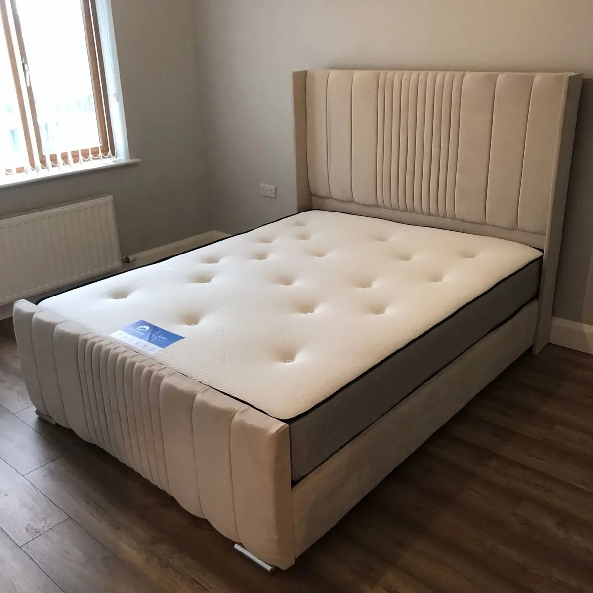 Beds - Image 2