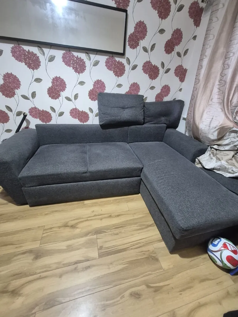 Double sofa bed - Image 1