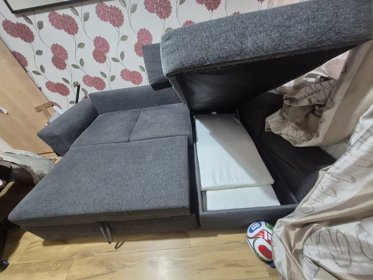 Double sofa bed - Image 4