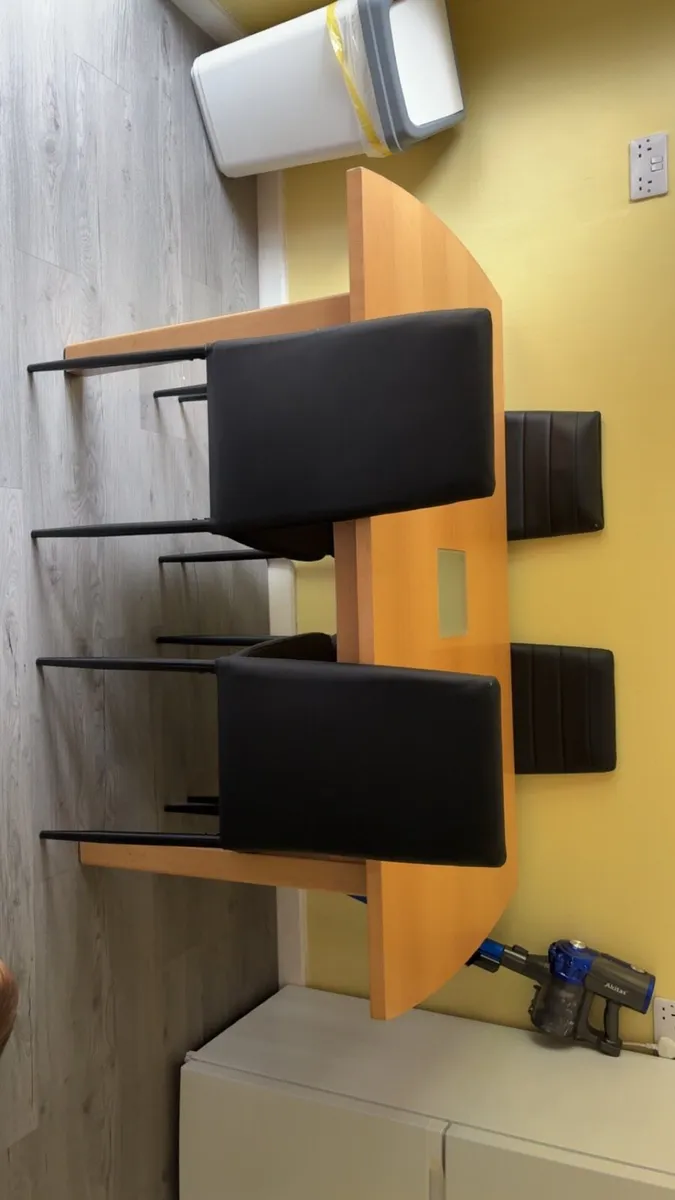 FREE Table and chairs - Image 2