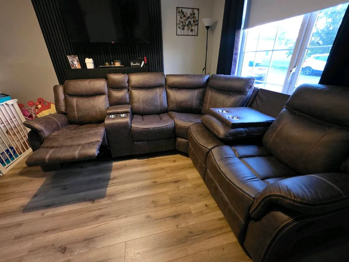 New brown recliner sofa