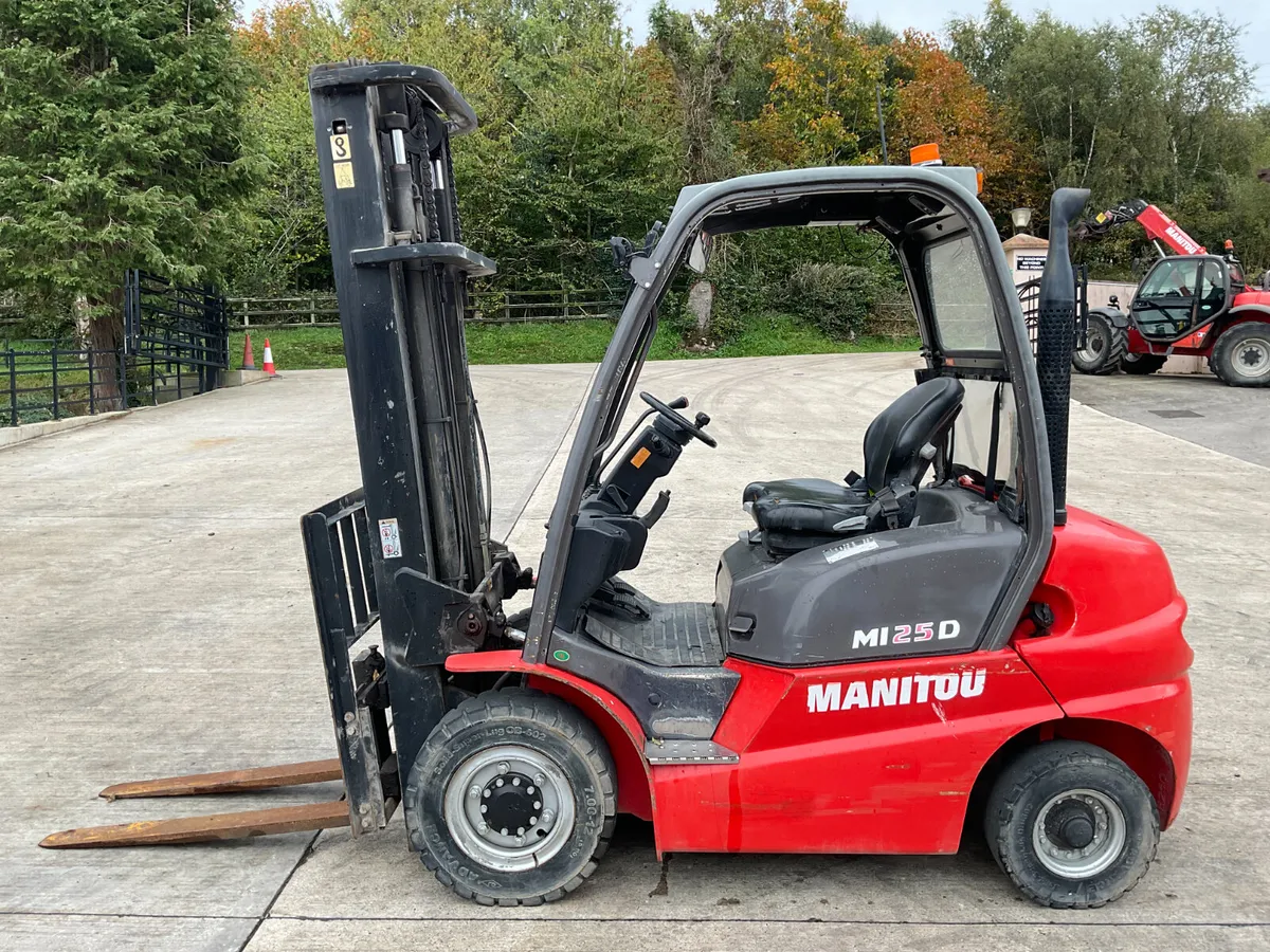 Manitou MI25D - Image 1