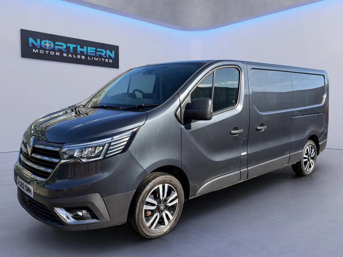 2023 Renault Trafic Sport Plus Lwb - Image 3