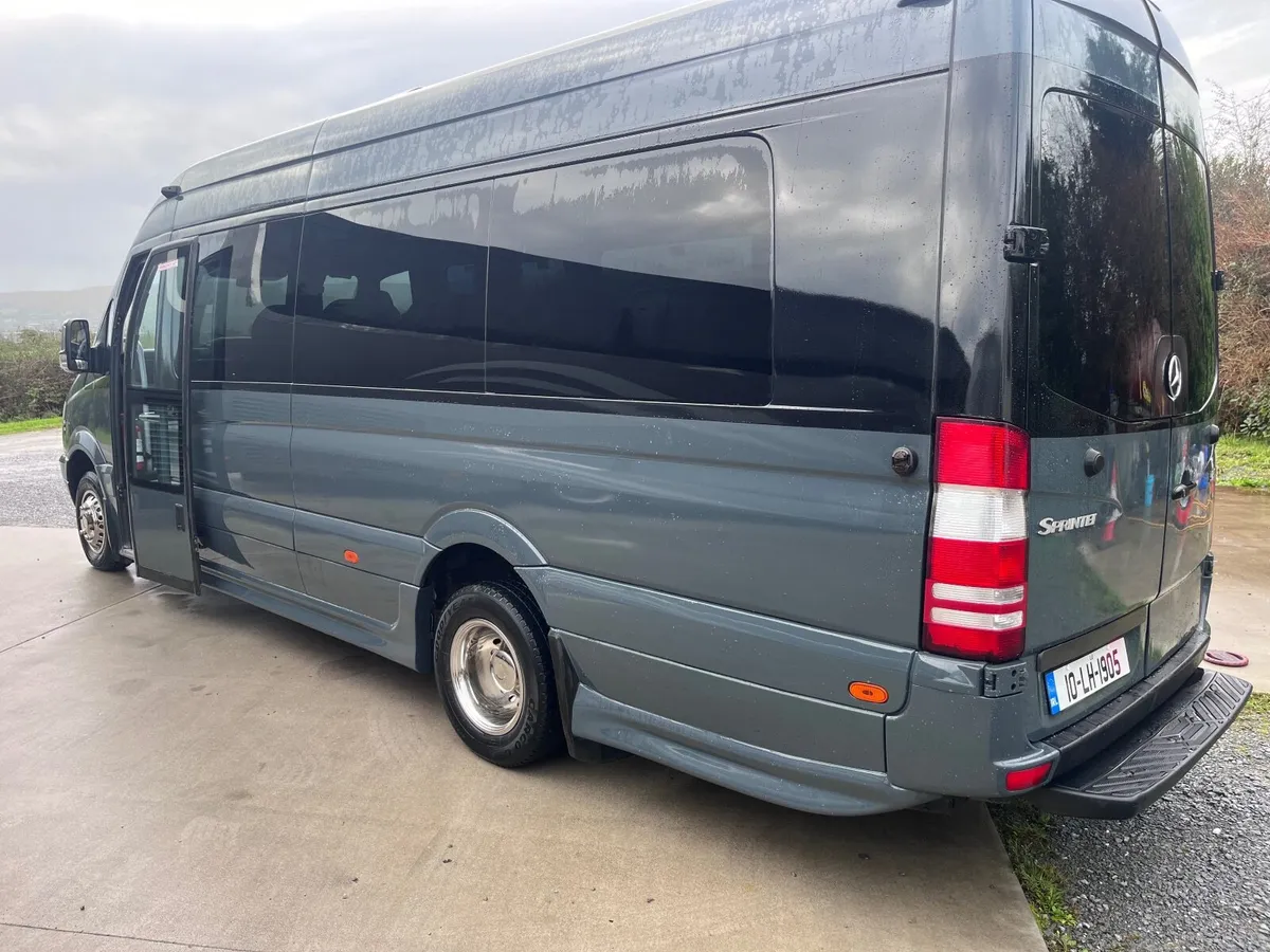 Mercedes-Benz Sprinter 2010 - Image 2