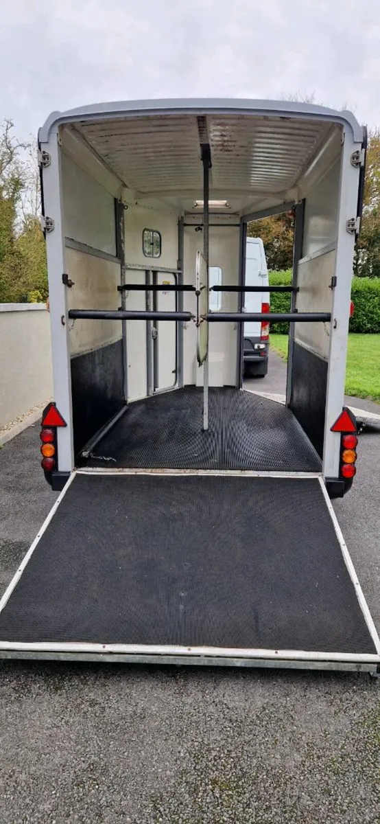 511 ifor williams horsebox - Image 3
